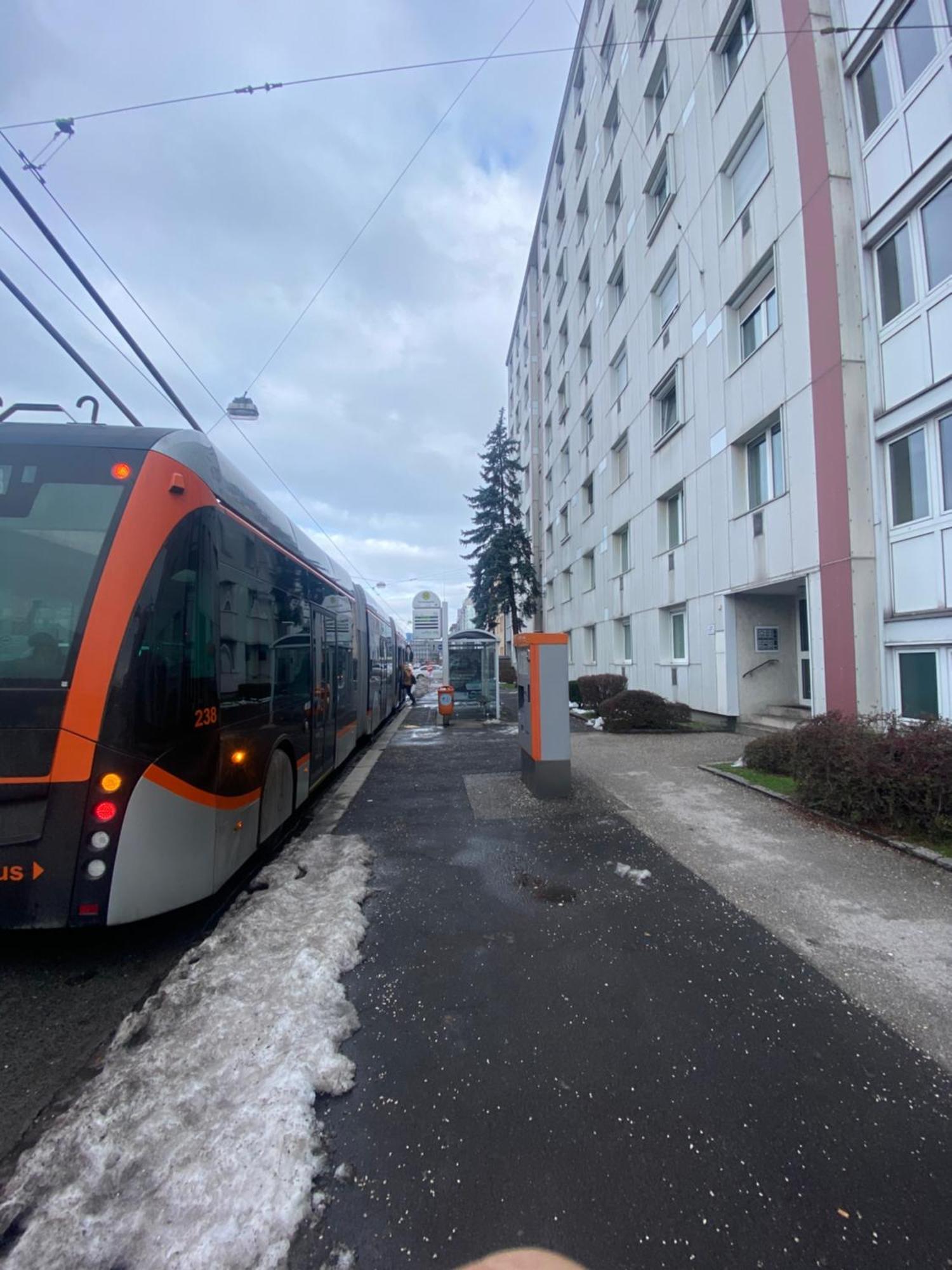 Moderne Wohnung Naehe Hauptbahnhof Linz Exterior foto